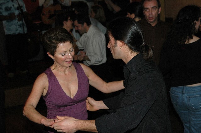 min 2006 12 05 latino 102